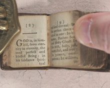 Load image into Gallery viewer, Bible in Miniature or a concise history of the Old & New Testaments. London printed. Circa 1795.