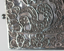Load image into Gallery viewer, Primer or catechism set forth agreeable to the book of common prayer authorized by the king to be used throughout his dominions containing godly prayers and graces. Company of Stationers. London. 1734.