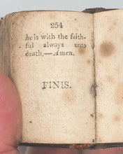 Load image into Gallery viewer, Bible in Miniature or a Concise History of both Testaments. Harris, J. Late Newbery, for Darton & Harvey. London. Circa 1790 according to Bondy or 1807 if you believe Welsh.