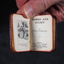 Load image into Gallery viewer, Shakespeare, William. Ellen Terry: Hamlet, Macbeth, Measure for Measure, Othello, Romeo and Juliet. Bryce, David & Son Glasgow. 1905 Five matching volumes.