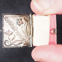 Load image into Gallery viewer, Kleinste Wiener Kochbuch der Welt, Das. Published by Ohne Ort (Wien), ohne Verlag, O. J. 1905.