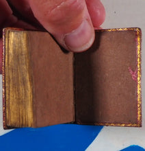 Load image into Gallery viewer, Thumb Bible. Verbum Sempiternum.>>RARE MINIATURE EDITION<< Publication Date: 1818 Condition: Very Good. >>MINIATURE BOOK<<