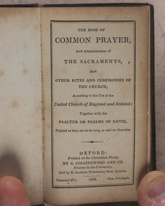 Cathedral binding in miniature<< Book of common prayer  according to the use of the United Church of England and Ireland: together with the Psalter, or, Psalms of David. Oxford. 1829.