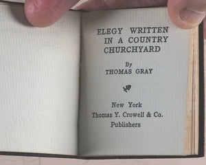 Miniature Series boxed set 10 finely bound miniature books. Oscar Wilde; Oliver Goldsmith; Thomas Gray; Edgar A. Poe; Rudyard Kipling; Omar Khayyam; John G. Whittier; Elizabeth B. Browning; Oliver Goldsmith; James R. Lowell. Thomas Y. Crowell Co. N.Y.1911