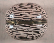 Load image into Gallery viewer, Faux &#39;Walnut&#39; miniature enamel box. 1760-1770.
