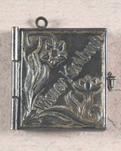 Load image into Gallery viewer, Kleinste Kochbuch der Welt, Das. Vienna. Circa 1900.
