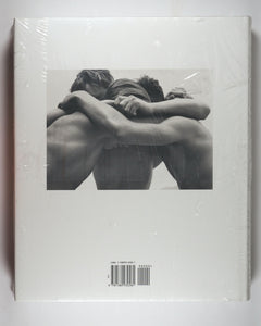 Herbert List: The Monograph by Scheler, Max Ferdinand. The Monacelli Press, 2000. ISBN 9781580930581 / 1580930581