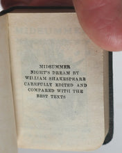 Load image into Gallery viewer, Shakespeare, William. Midsummer Night&#39;s Dream. Circa 1930. Andersons, Edinburgh. Printed in Scotland for Allied Newspapers
