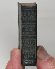 Load image into Gallery viewer, Shakespeare, William. Complete Works of Shakespeare. Andersons, Edinburgh Ltd. for Allied Newspapers. [London]. 1932.
