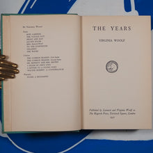 Load image into Gallery viewer, THE YEARS. VIRGINIA WOOLF. Publication Date: 1937 Condition: Very Good-Near Fine
