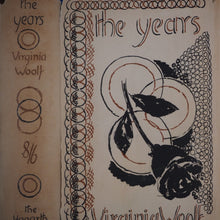 Load image into Gallery viewer, THE YEARS. VIRGINIA WOOLF. Publication Date: 1937 Condition: Very Good-Near Fine
