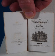 Load image into Gallery viewer, Bibliothèque en Miniature [MINIATURE LIBRARY c.1835]. Publication Date: 1835 Condition: Near Fine
