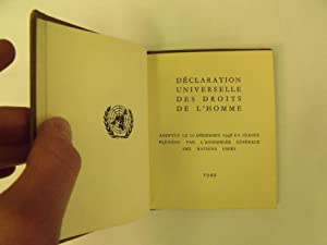 Declaration universelle des droits de l'homme, adoptee le 10 Decembre 1948 en seance pleniere par l'assemblee generale des nations unis. >>MINIATURE BOOK<<